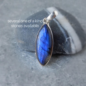Labradorite Necklace Sterling  Silver • Labradorite Pendant •  Blue Flash Labradorite • High Quality  Labradorite Pendant • Holiday Gift