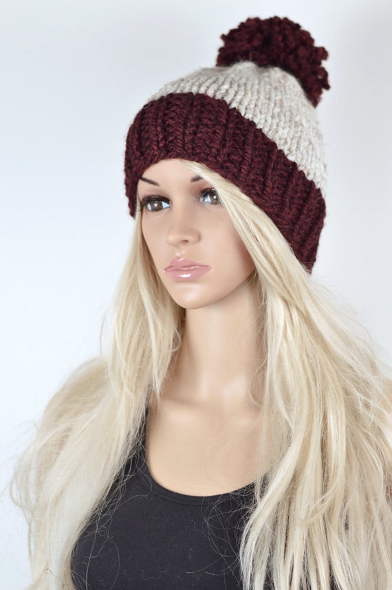 Burgundy Oatmeal Knit Pom Pom Beanie - Super Soft Winter Hat  display picture 3