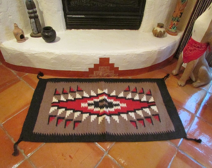 Navajo Styled Large Wool Southwest Rug Native Designed Rug 32