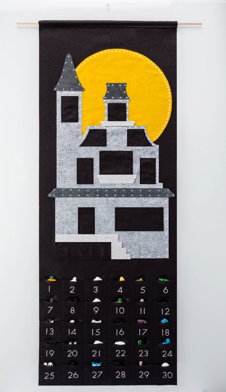 Halloween Countdown Calendar Pattern  Felt Haunted Moonlit image 2