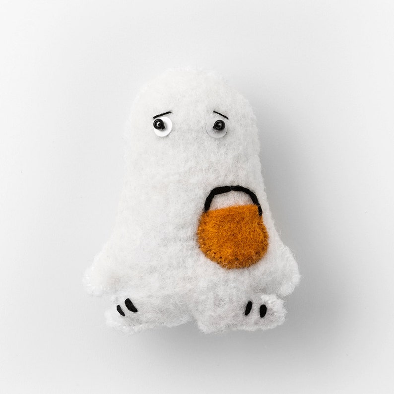 Halloween Countdown Calendar Pattern  Felt Haunted Moonlit image 3