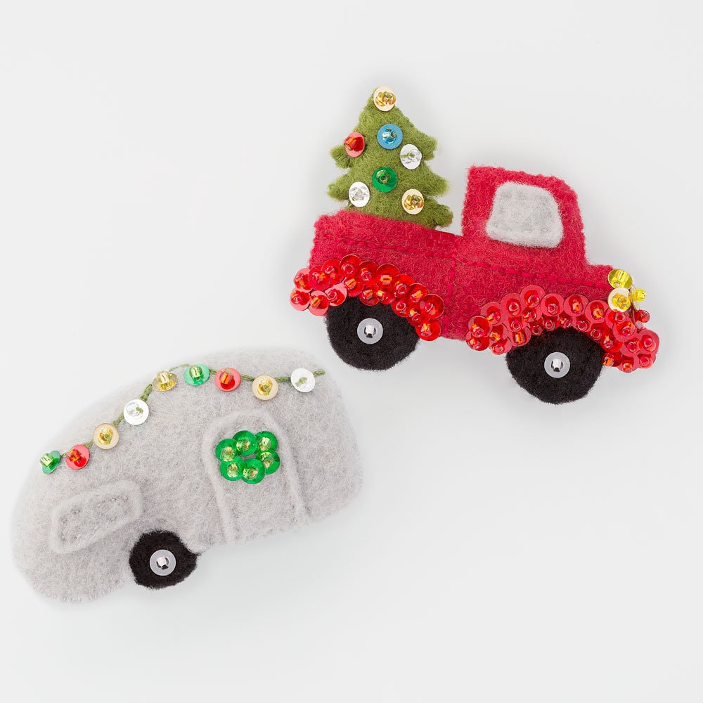 36 Stunning DIY Christmas Tree Decoration Ideas 23 Felt Christmas Ornament Pattern Set - Truck, Tree & Airstream…