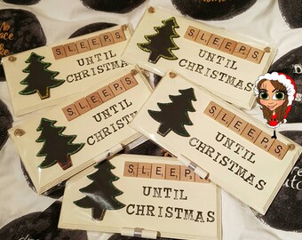 Countdown to Christmas Sparkly Wooden Hanging Plaque with Chalk. Personalised Father Christmas Santa