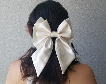 Satin Wedding Bridal Hair Bow with Alligator Clip | Minimalist Bridal Sailors Hair Bow Accessory