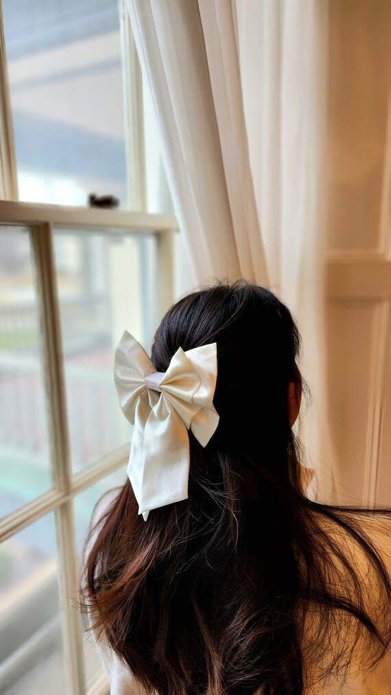Satin Bridal Hair Bow With Alligator Clip | Bridal Sailors