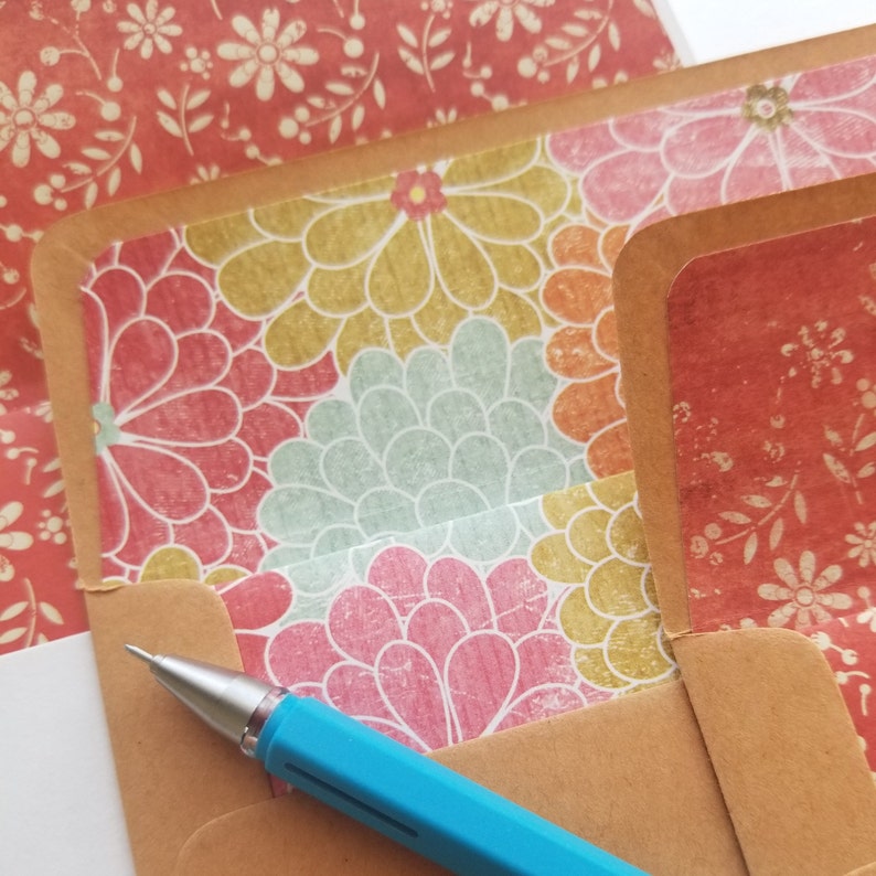 Vintage Greeting Cards Handmade Blank Note Cards for all Occasions Pack of 4 envelope liner w matching card
