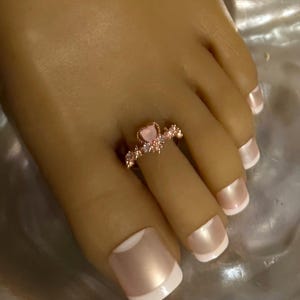 Toe Ring/Adjustable Toe Ring/Rose gold Toe Ring/Heart Crystal Toe Ring