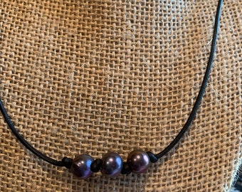 Leather and tahitian black pearl necklace for men