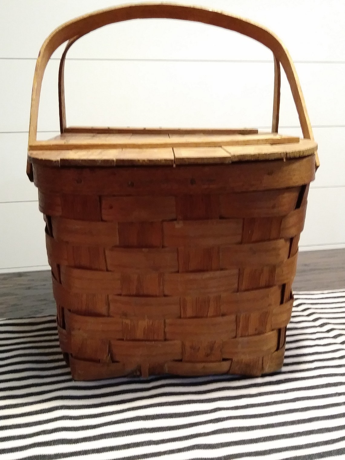 Large Vintage Picnic Basket WovNWood by Jerywil1900's Etsy