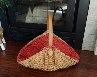 RARE 70's Extra Large Splint Oak Gathering Basket With Bentwood Handle-Hand Woven 22 1/2" long Wicker Kindling Basket or Dog Bed-Farmhouse