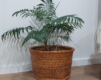 RARE LG Vintage Hand Weaved Native American Wicker Floor Basket With 6 Point Star Hexagon Bottom 9" T x 14" Diam. River Cane Basket Storage