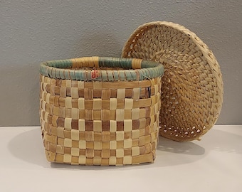 RARE Vintage Woven Rattan Basket With Lid From India-Unique Storage Basket With Green Weaved Rim-Boho to Modern Farmhouse Basket Decor