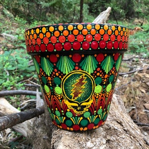 Hand painted stealie flower pot