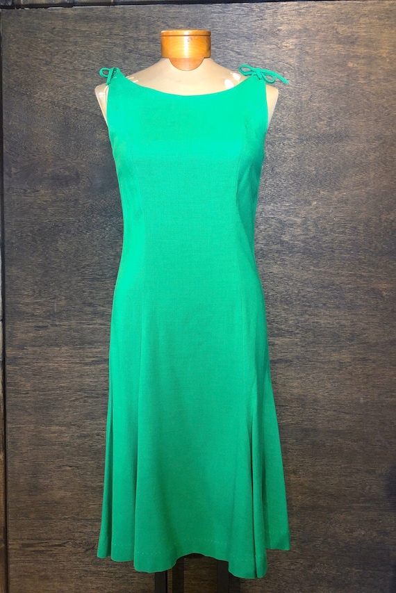 Vintage 1960’s Emerald Green Cocktail Dress