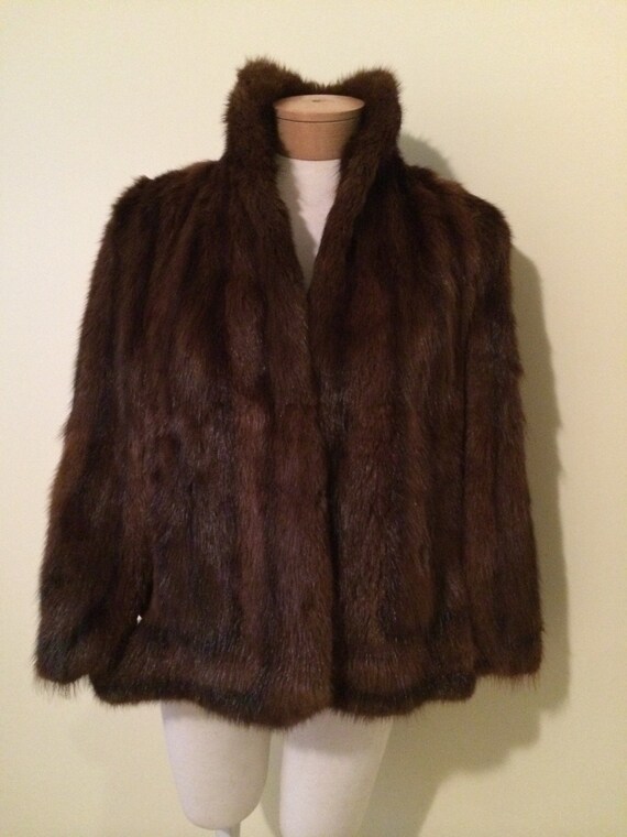 Stunning 1940's Elegant Mink Cape