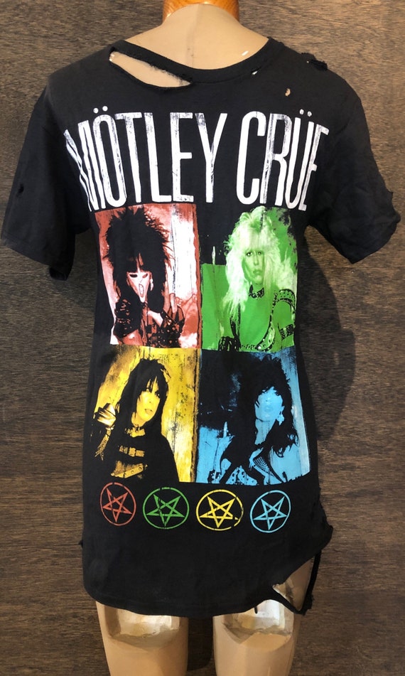 Custom Vintage Distressed Motley Crue Tshirt