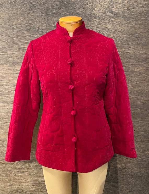 Gorgeous Womens Vintage Burgundy Velvet Asian Jack