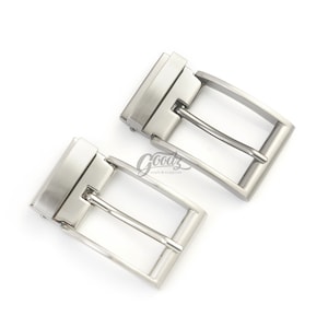 35mm Clip On Belt Buckle: Polished Mens Replacement Clamp