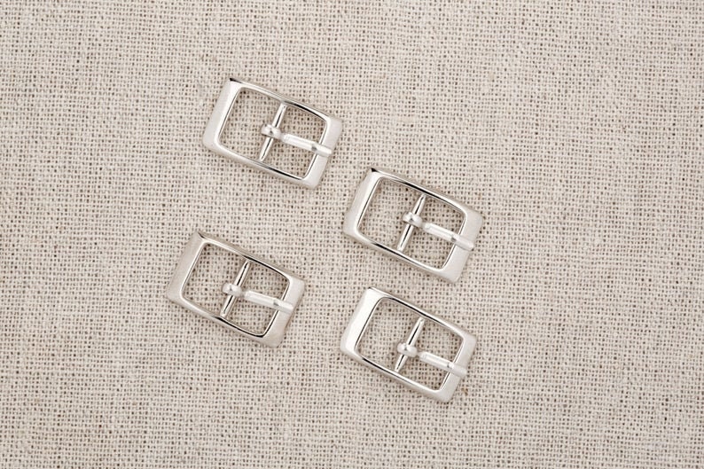 10 pièces 10 mm taille intérieure Boucle de ceinture mini-barre centrale Petite boucle boucle de sac Petite boucle Pièce de boucle pour poupée Silver