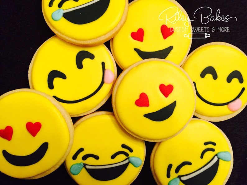 Emoji Cookies, Emoji Birthday, Emoji Party, emoji Favors image 2