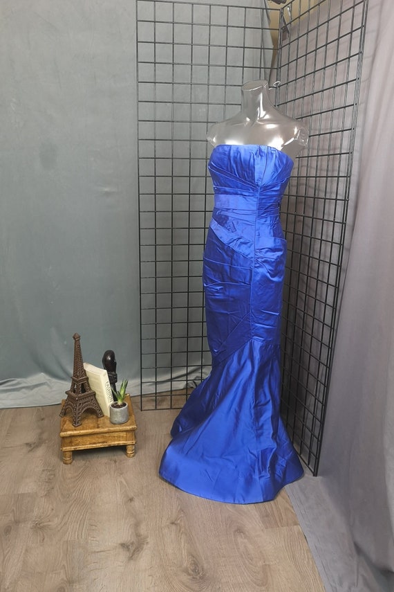 00s vintage Oscar de la Renta Royal Blue mermaid fishtail gown