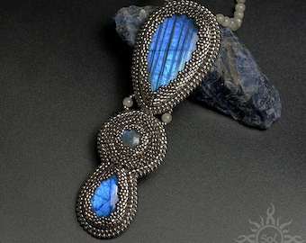 Thellësi- embroidered silver blue pendant necklace with labradorites on leather strap; elegant jewelry; handmade; handcrafted