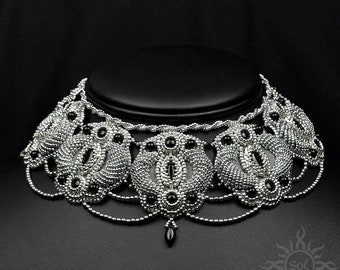 Ilsa - col brodé de perles noires avec onyx noirs et argent sterling; bijoux de soirée, OOAK, bijoux uniques faits à la main et majestueux