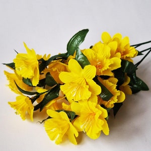 3 verstellbare künstliche Narzissenstiele, gelbe Narzissenbusch-grüne Blätter, Seidenfrühlingsblumen, Haarschmuck, künstliche Blumen