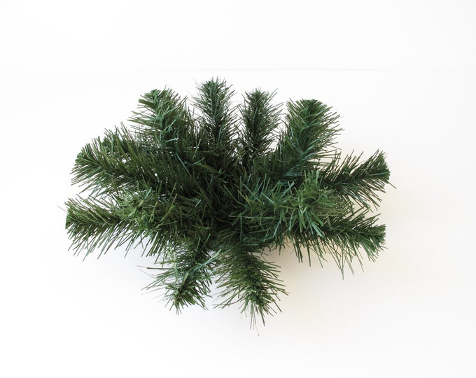 Artificial Pine Branch Spruce Bough Stem Christmas Winter Supply Green
