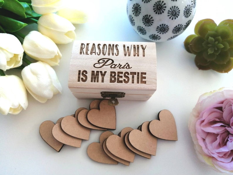 Reasons why you are my bestie.... personalised keepsake chest and wood hearts best friend gift valentines Bild 2