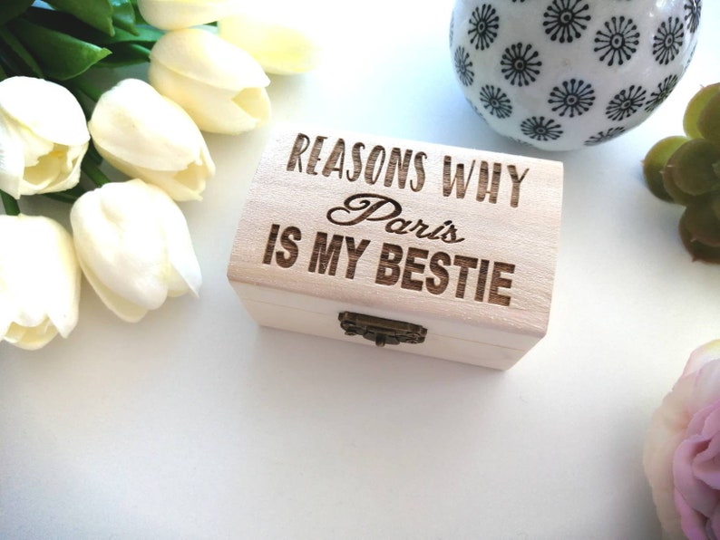 Reasons why you are my bestie.... personalised keepsake chest and wood hearts best friend gift valentines Bild 3