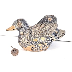 Vintage Wooden Carved Duck Figure/Duck Trinket Jewelry Box/Floral Wood Carved Duck/Vintage Duck Figure/Vintage Home Decor/Bird Theme Decor