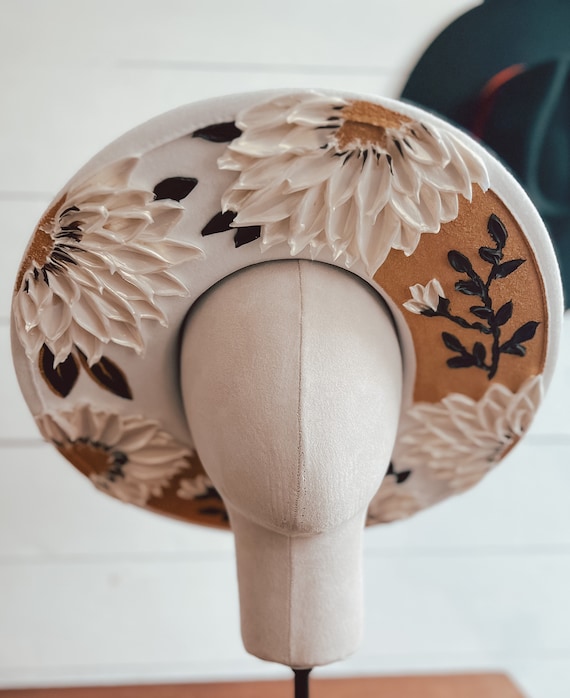 Hand painted wide brim rancher Desert Wide Brim Hat - Eye Rancher Hat - Flowers Boho Hat  main image 4