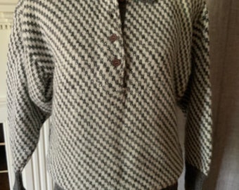 1980s collared geometric sweater w/ shoulderpads