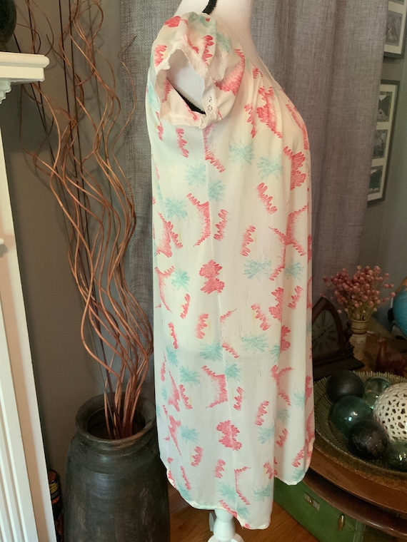 Vintage multi-colored night gown - image 3