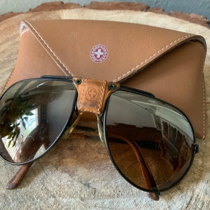 レア☆ビンテージスイスアーミーサングラス　SWISS ARMY 4000 Vintage Swiss Army Sunglasses Aviator 4000 Men - Red W