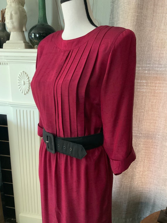 1980s Nina Piccalino Fuschia Pleated dress w/ sho… - image 3