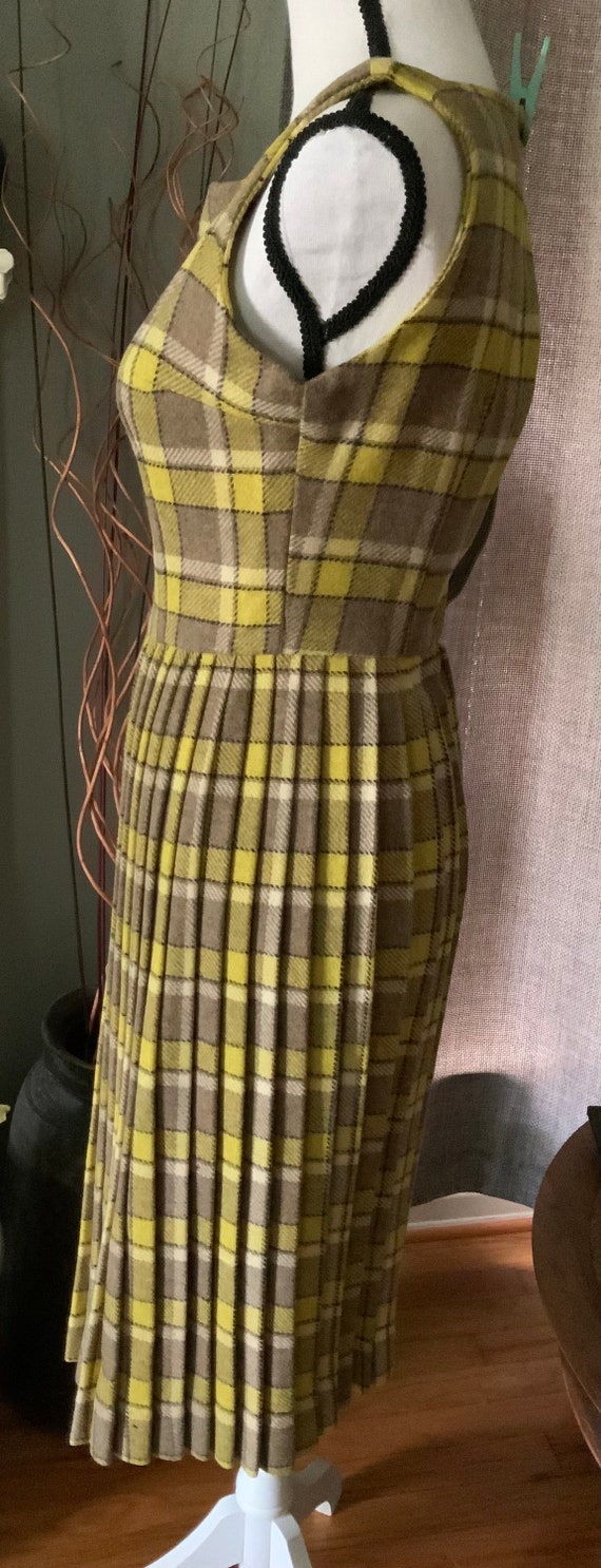 1960s brown and yellow  Wool Dress with Pleats - image 4