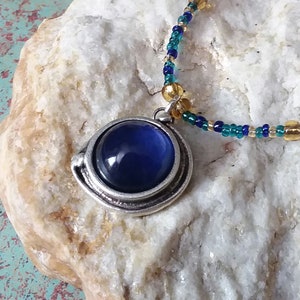 Rustic Setting Cobalt Blue Resin Gem and Beaded Necklace