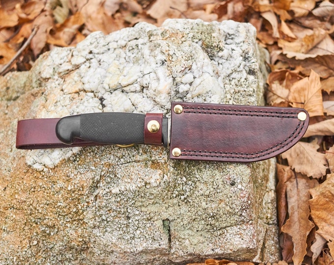 Vintage fixed blade knife