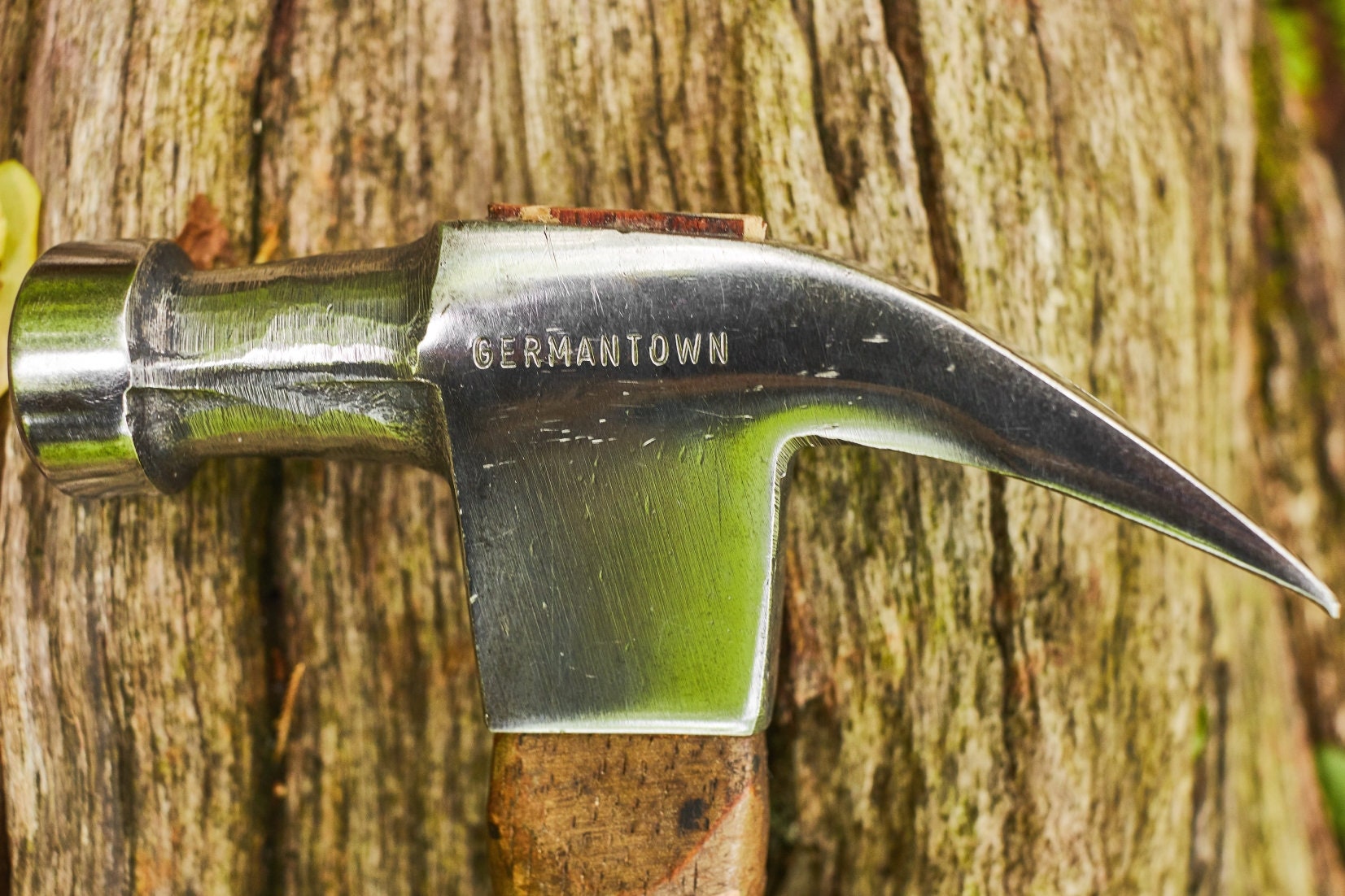 Vintage Germantown claw hammer on original factory handle
