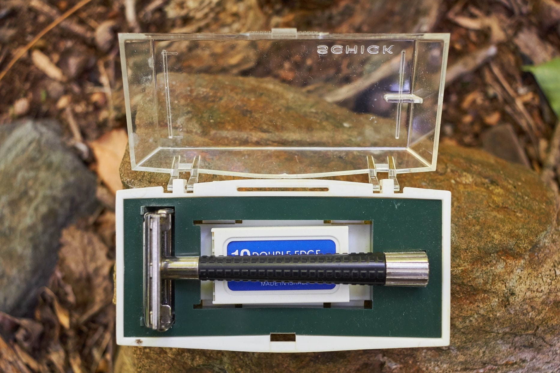 Vintage Schick safety Razor in original box