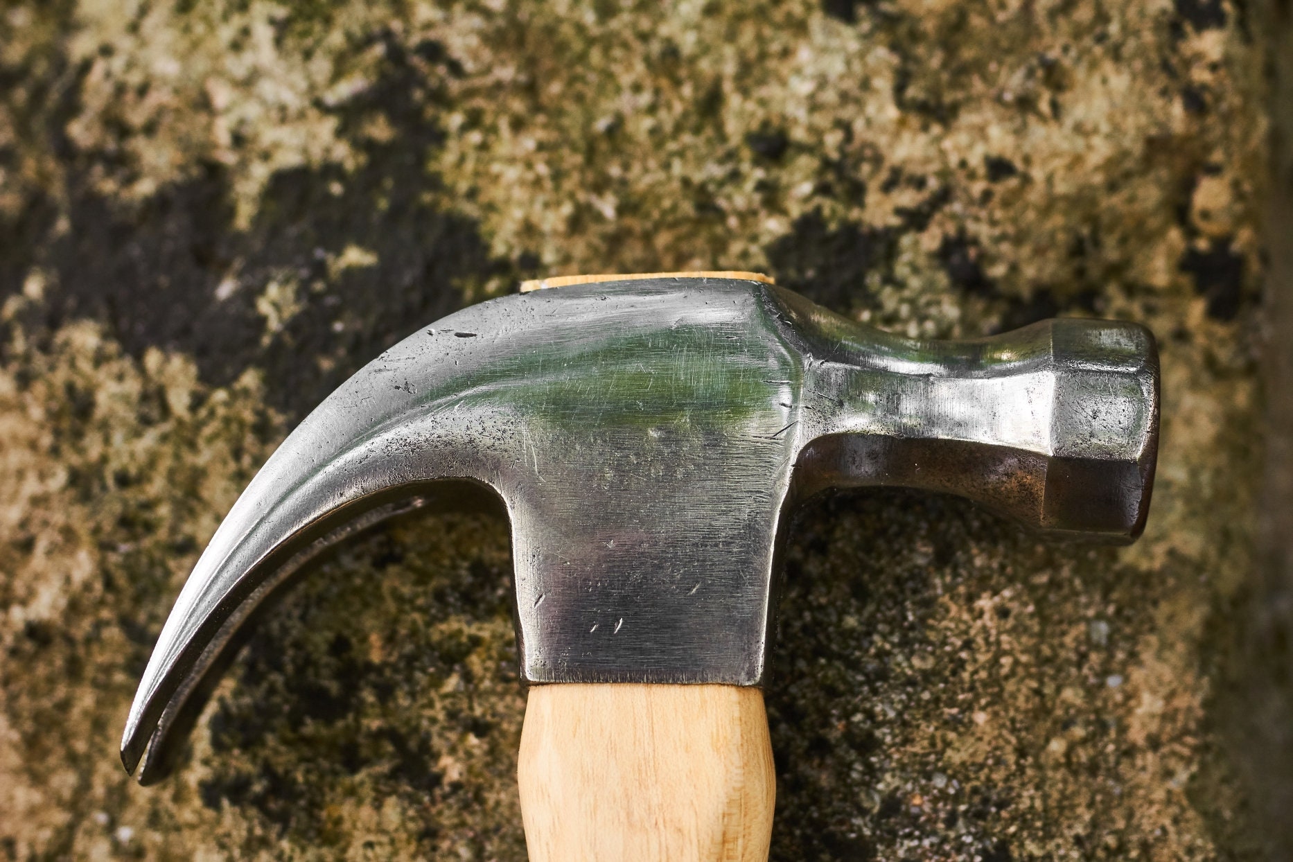 Vintage Belknap Bluegrass claw hammer with new American Vintage Belknap Bluegrass claw hammer with new American