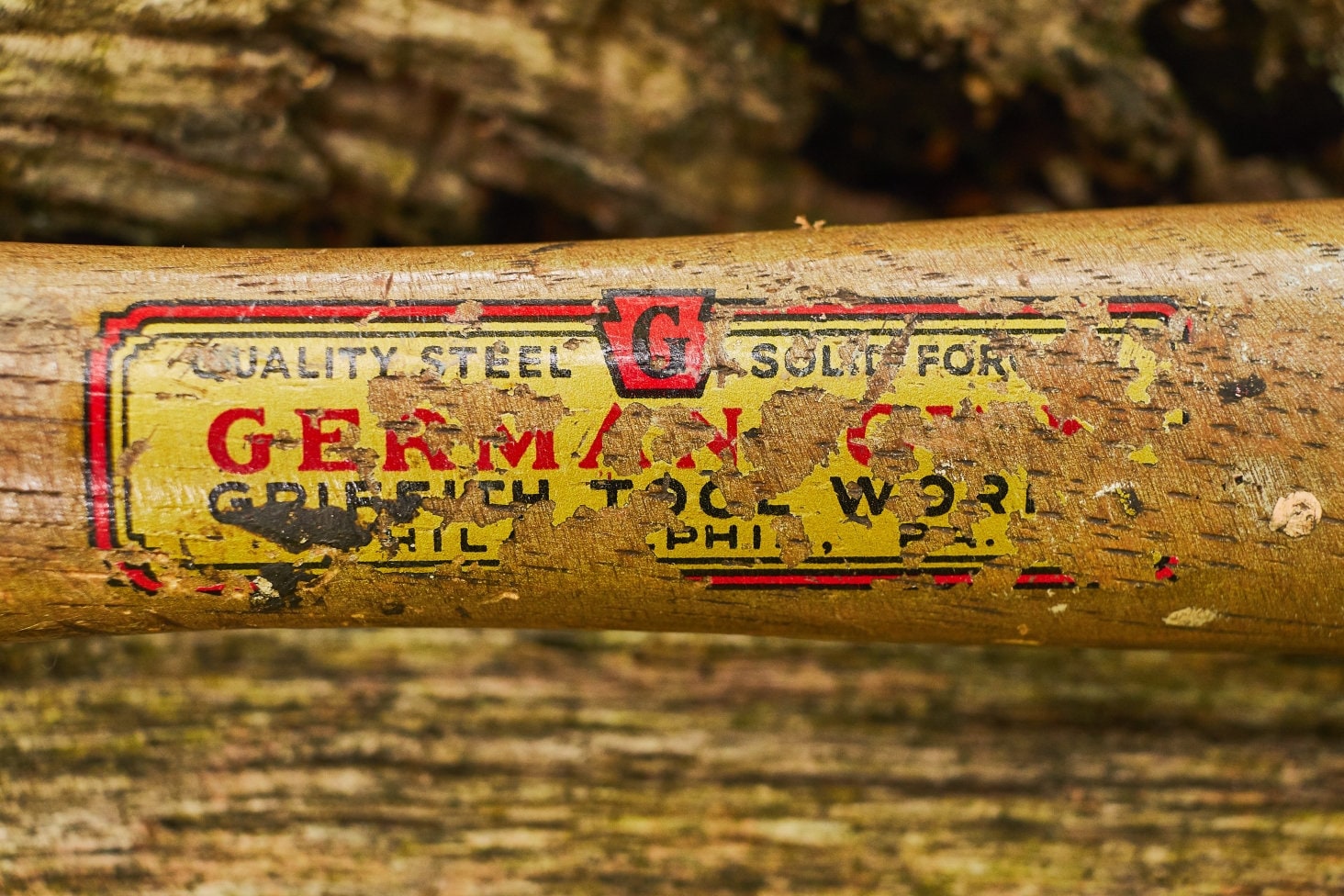 Vintage Germantown claw hammer on original factory handle