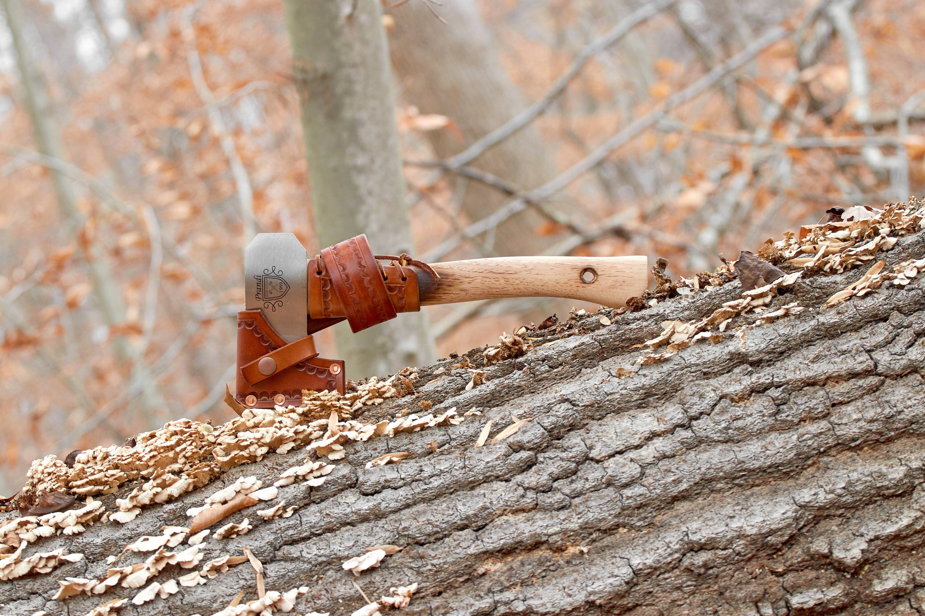 Prandi Hatchet Blade Cover In Genuine Leather Ref. 7.MOD.05000Y - 4.5" Hatchet Cover Sheath For Prandi 3.003.08 And Gr.800 Hatchets - Blade Sheath For Camping And Outdoor Activities