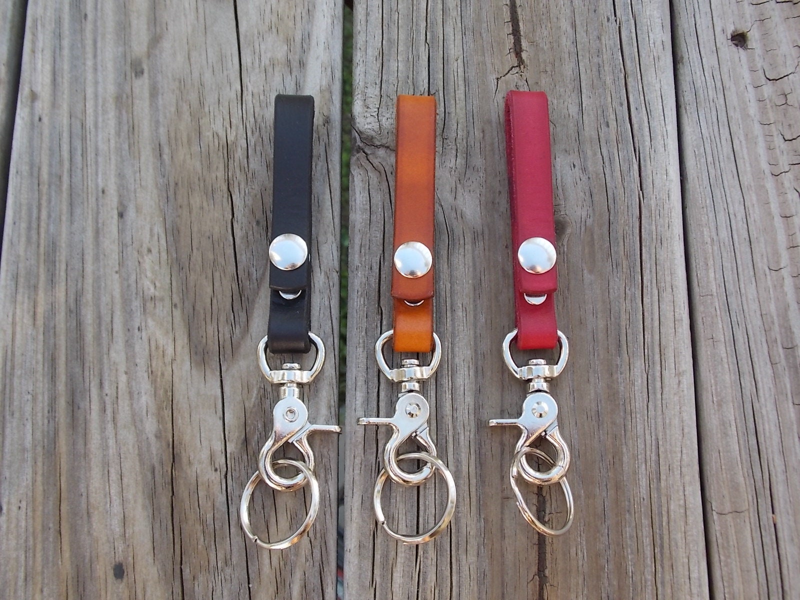 Handmade leather keychain with heavy duty swivel snap and key ring