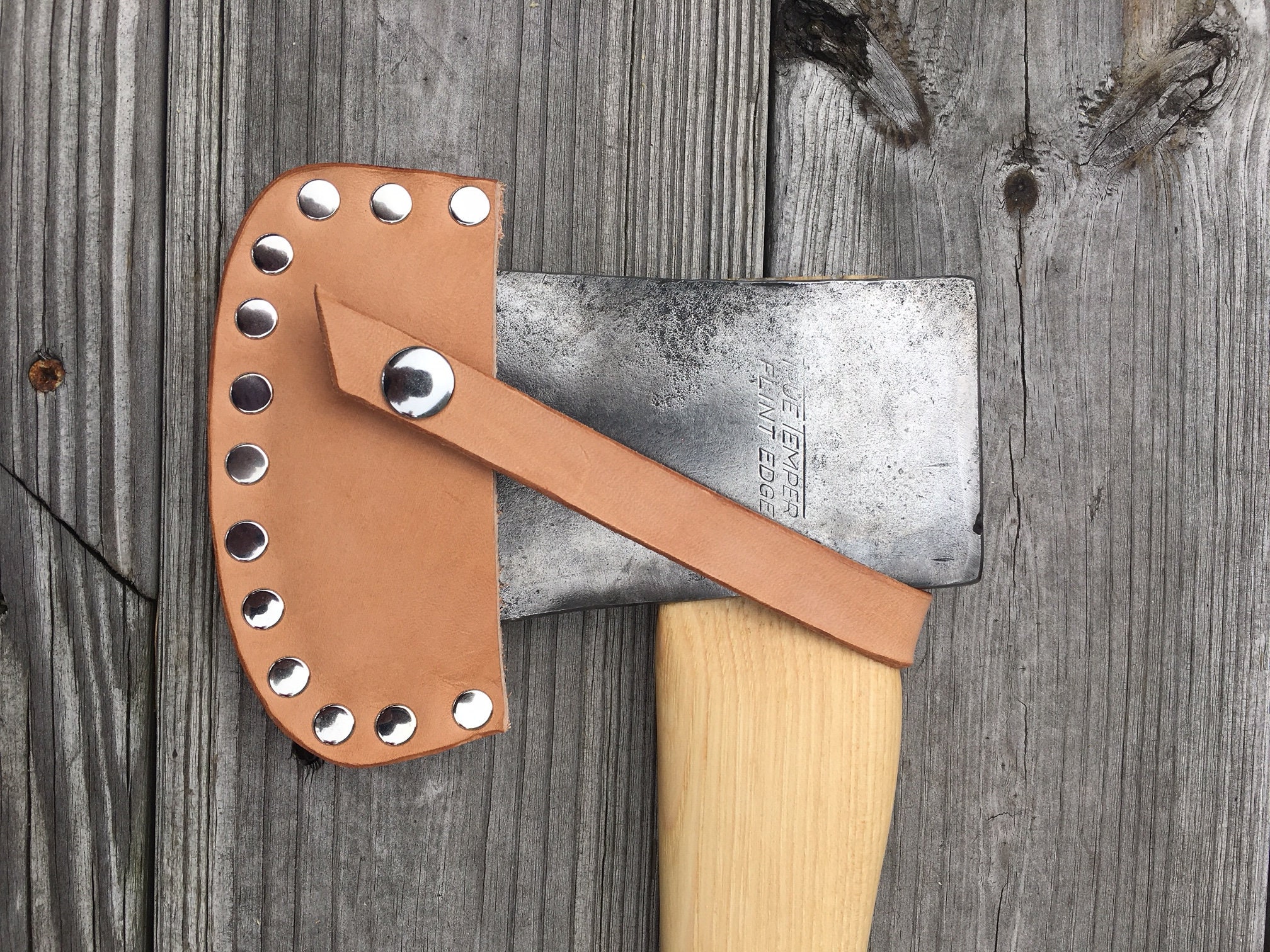 Axe Vintage True Temper Flint Edge boys axe with new 27 in handle of American Hickory weighs 3lb