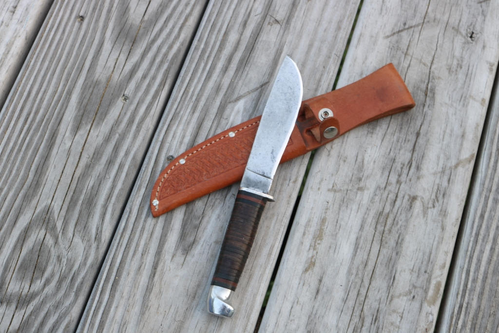 Vintage fixed blade knife