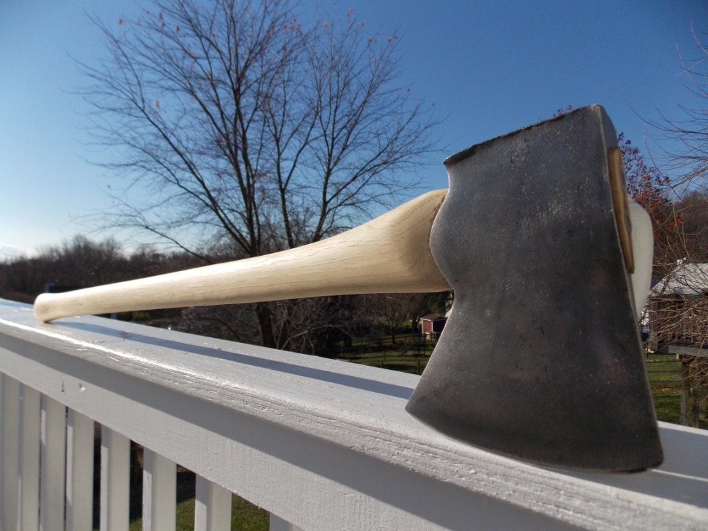 Axe Jersey axe with new 36 inch handle of American Hickory