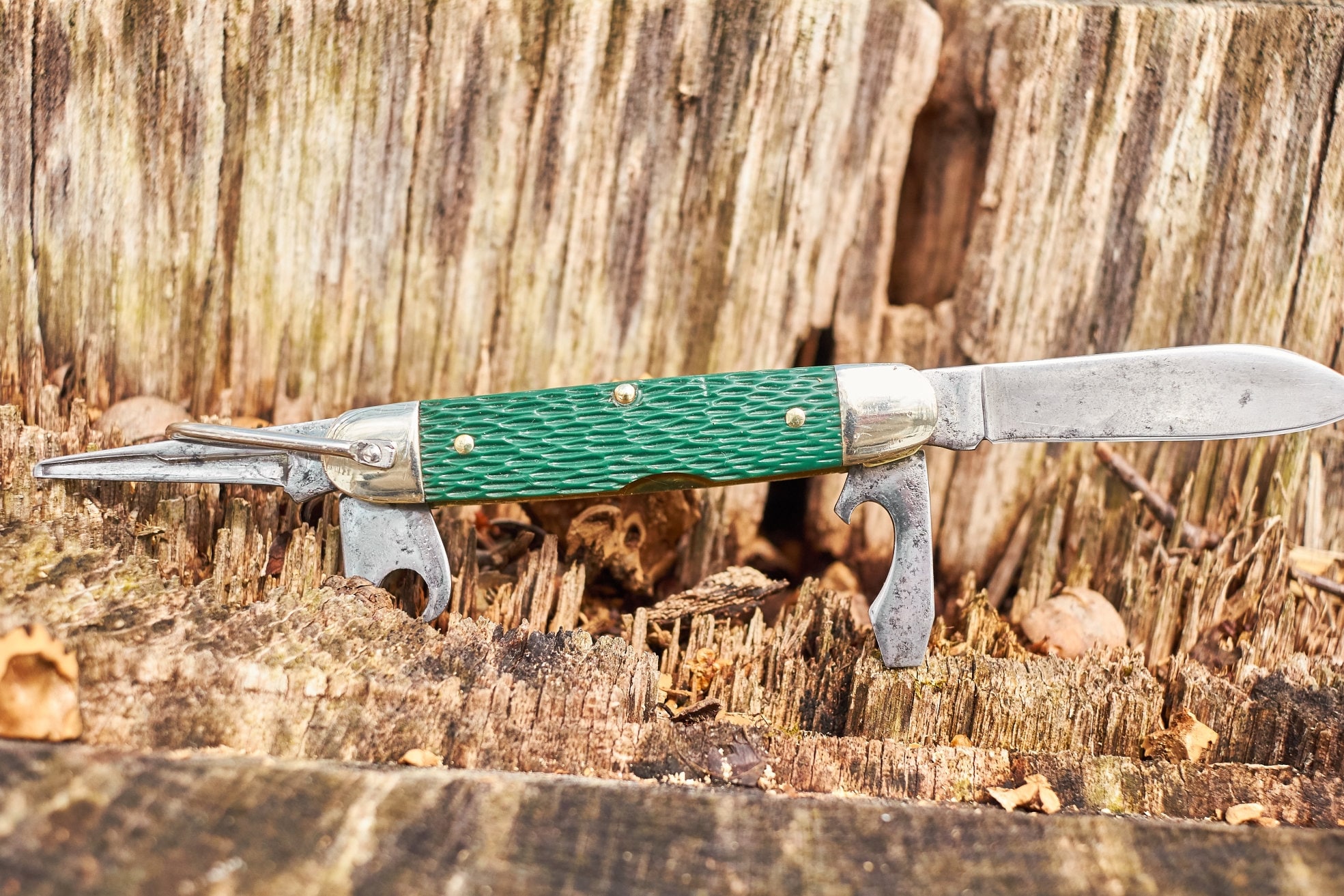 Vintage Girl Scout pocket knife made by Utica Kutmaster